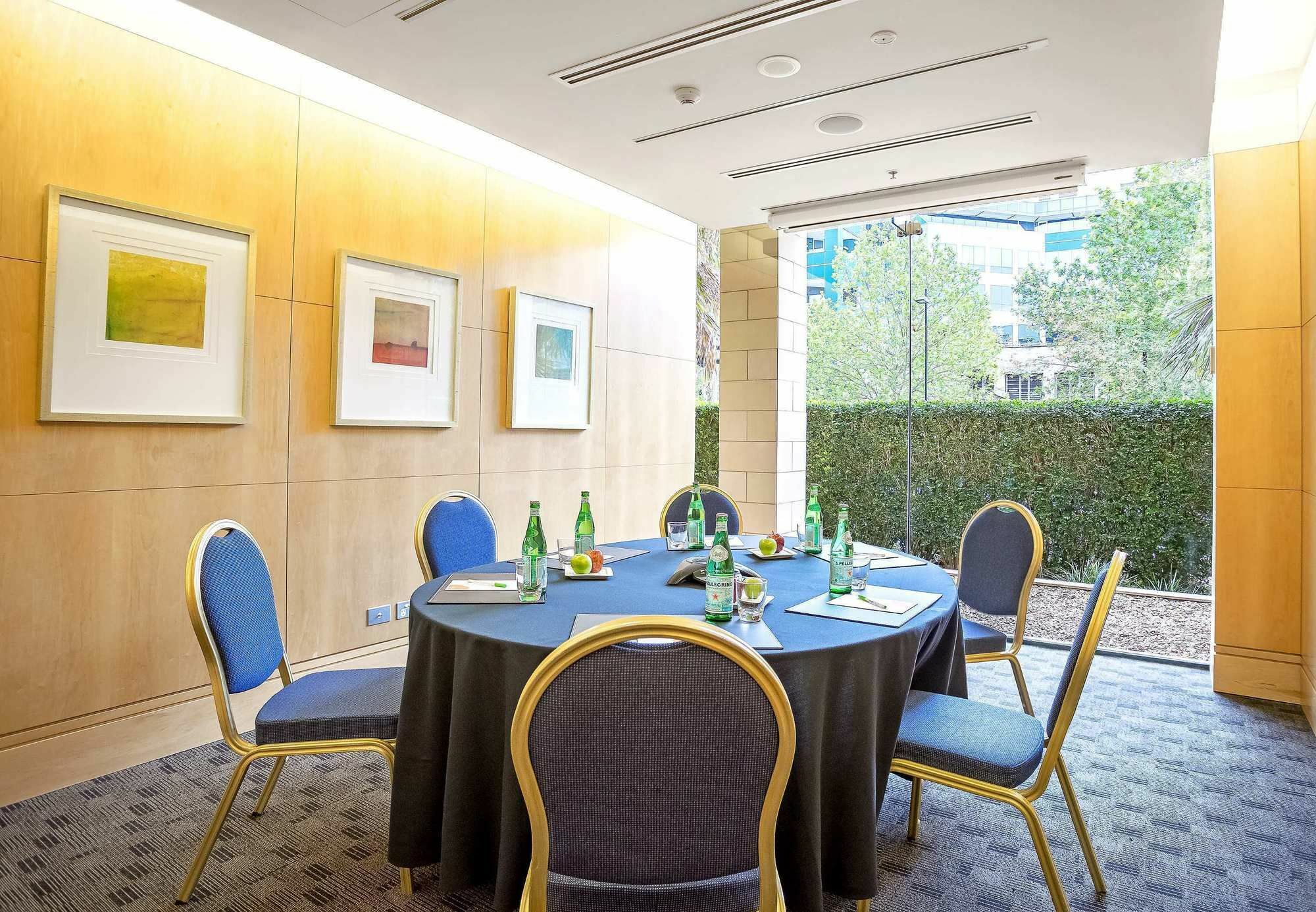 Crowne Plaza Sydney Macquarie Park By Ihg Hotel Kültér fotó